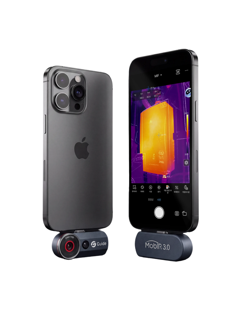 스마트폰 열화상카메라 MobIR ES2+를 아이폰 스마트폰에 연결한 모습